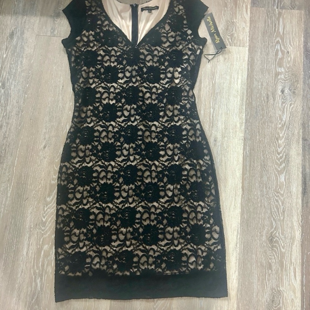 🖤 NWT! Elegant Black Lace Dress | Size L | Ryan Michelle